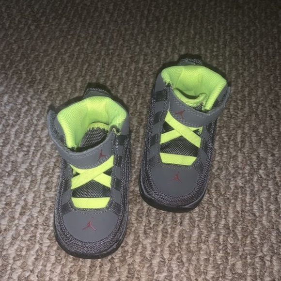 infant jordans size 3